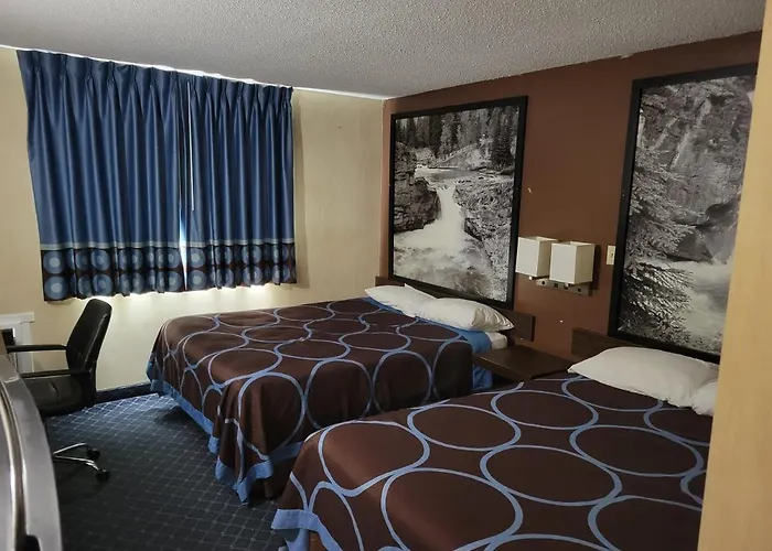 Super 8 North Red Deer