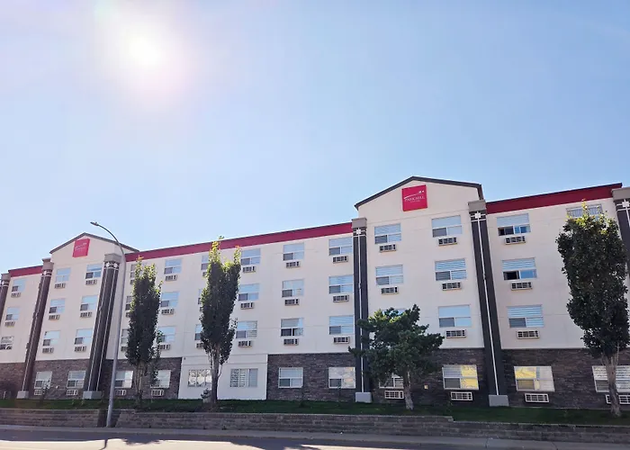Super 8 By Wyndham Red Deer City Centre